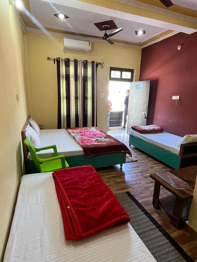 Girish Alay Home Stay Rudraprayāg Eksteriør billede