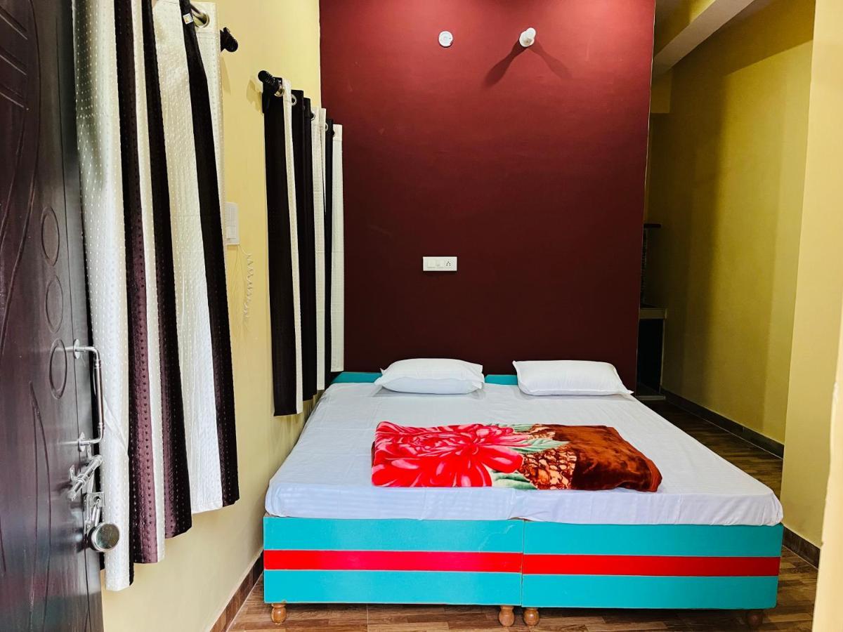 Girish Alay Home Stay Rudraprayāg Eksteriør billede