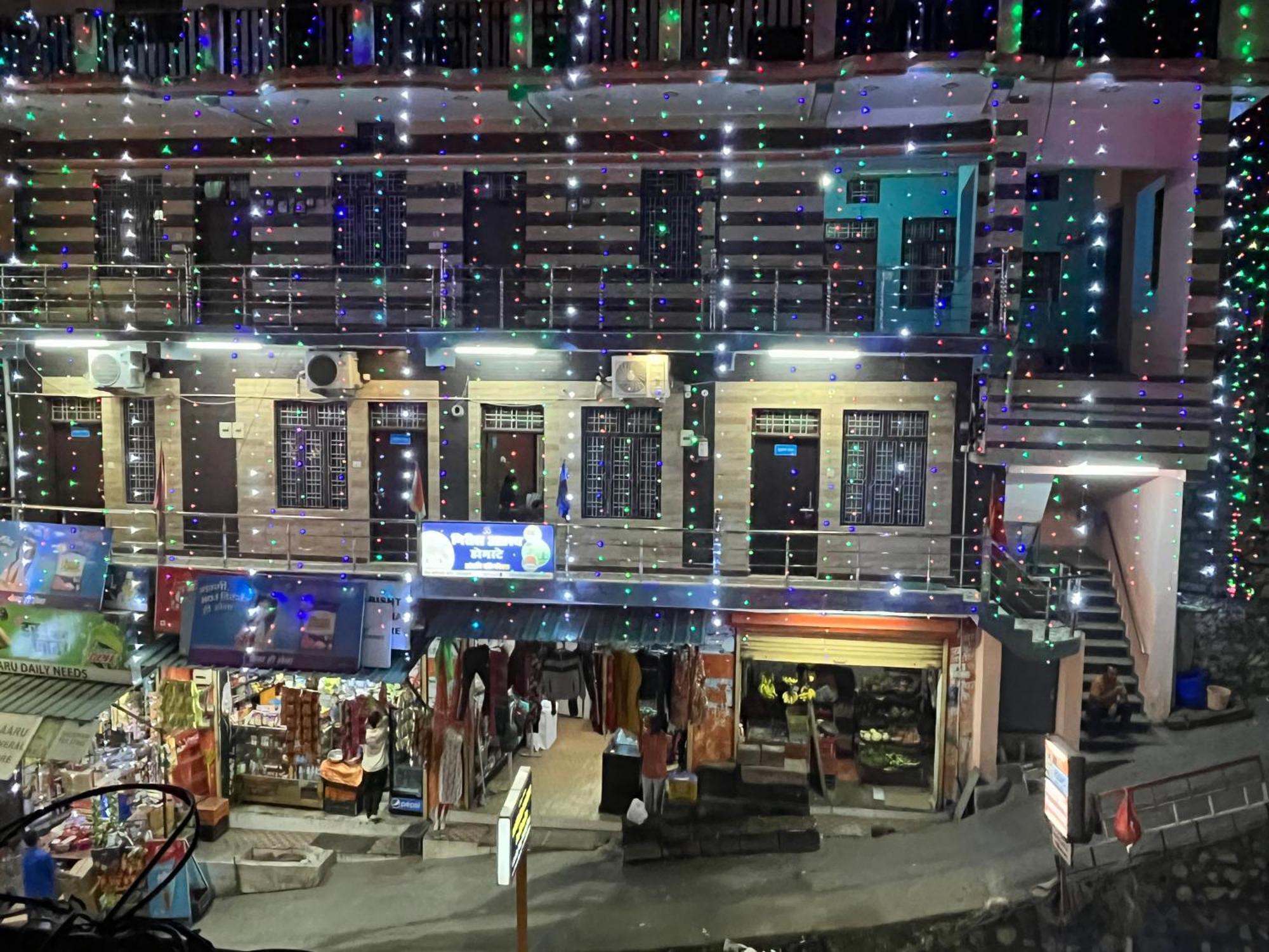 Girish Alay Home Stay Rudraprayāg Eksteriør billede